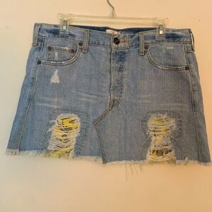 Levi’s Jean Re/Done Short Skirt Size 11 Button Fly Distressed Festive Bo…